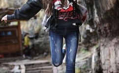 国产成人AV激情在线播放